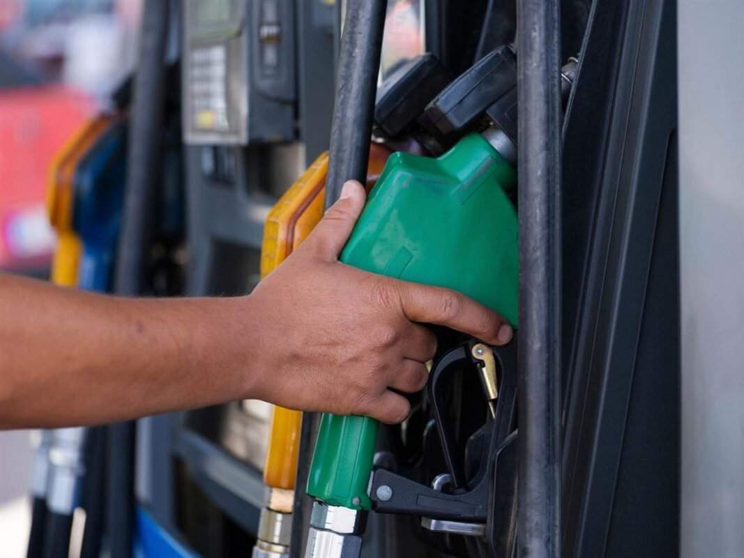 Surtidor de combustible en una gasolinera